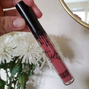 Kylie lip kit. Shade Twenty